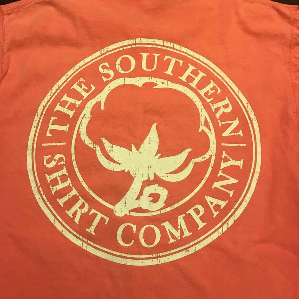 Southern shirt co size small (Bundle 3 for $15)